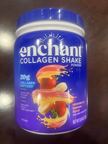 Customer photo review of Strawberry Banana Collagen Peptides Shake powder