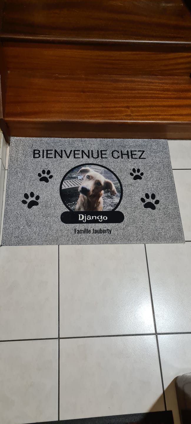 Customer photo review of Photo avec porte-nom - Paillasson personnalisé