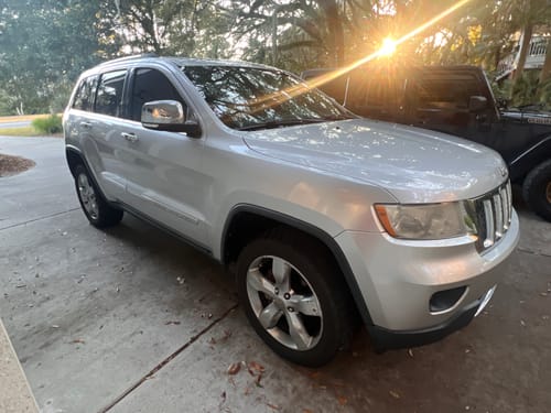 Customer photo review of 2011-2015 Jeep Grand Cherokee Air Suspension Conversion/Delete Kit with Module for 4x4 3.6L V6, V8 and 3.0 Diesel Engines (JC14FML)