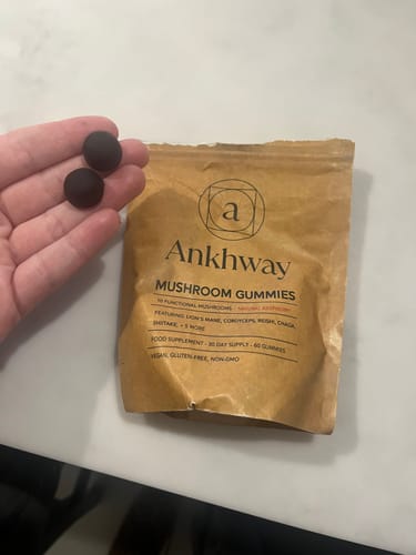 Customer photo review of Mushroom Gummies