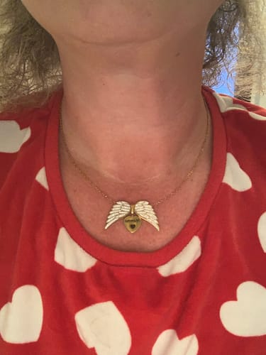 Customer photo review of Collana Angelo mio con incisione personalizzata