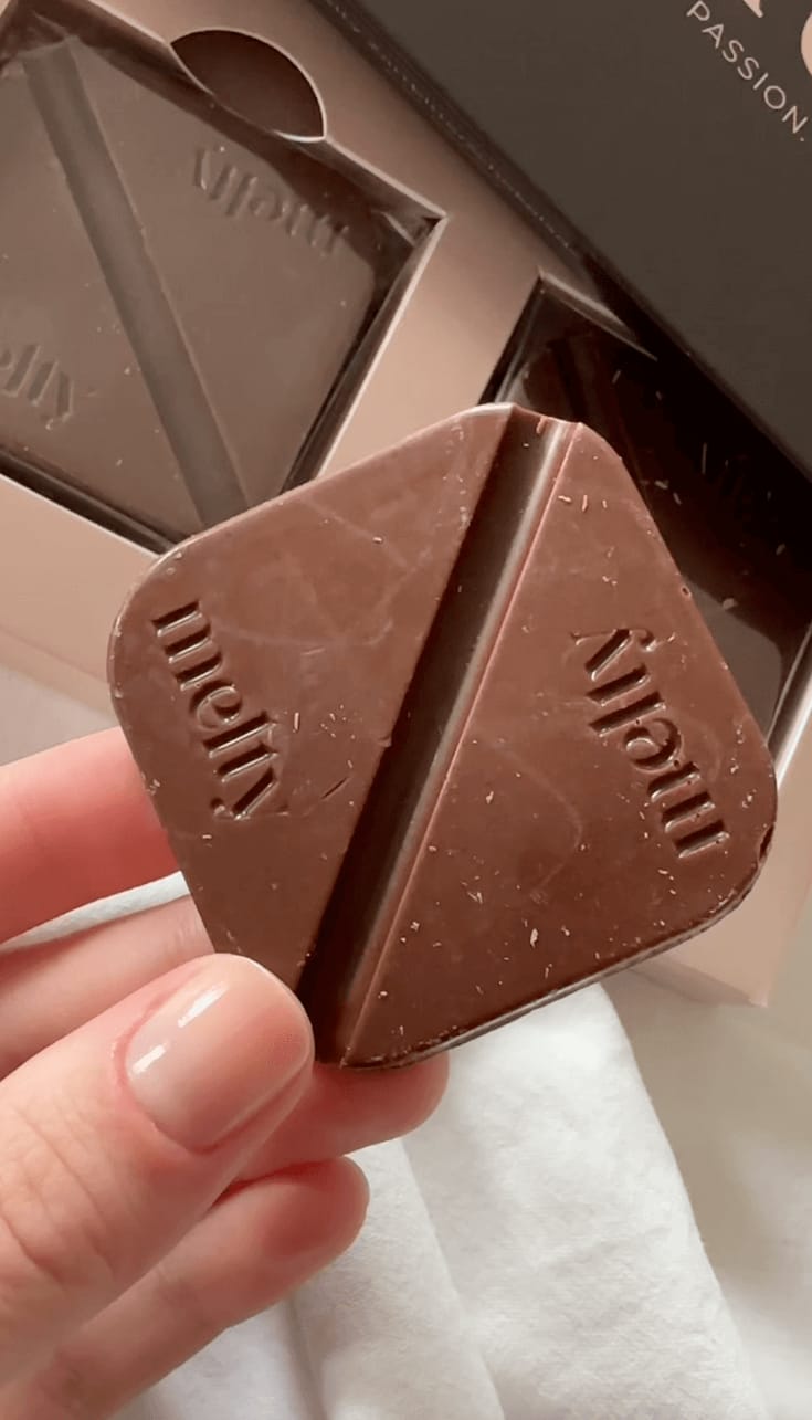 Customer photo review of Aphrodisierende Schokolade Weiß/Himbeere