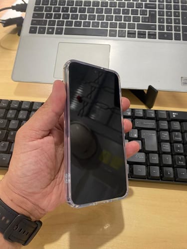 Customer photo review of Capa MagSafe para Galaxy S23 Transparente - Silicone Rígida