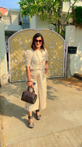 Customer photo review of Celine Dion super comfy maroon co-ord set