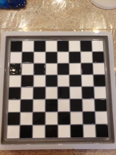 Customer photo review of 14.5x14.5x0.5" Medium Chess Board Silicone Mold With 1.5" Squares