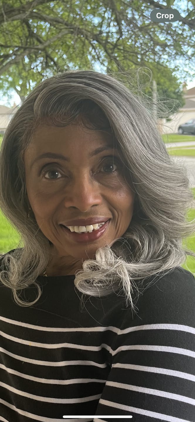 Customer photo review of Luvwin Salt And Pepper Loose Wave 5x5 Closure Glueless Wig 100% Human Hair