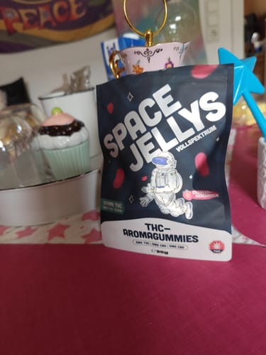 Customer photo review of THC Spacejellies Vollspektrum | 100mg THC | 20 Stk.
