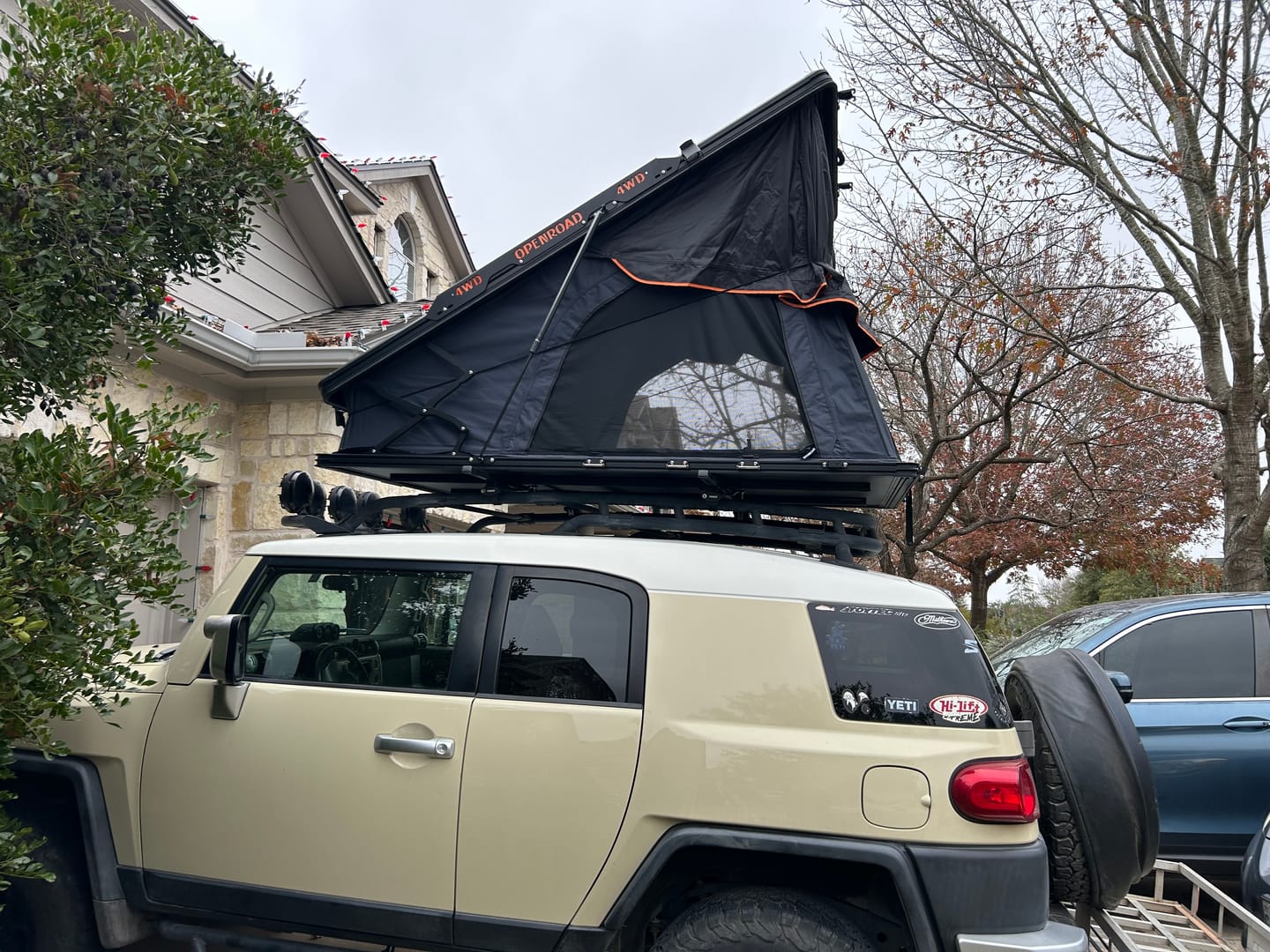 Customer photo review of OPENROAD Aluminum Hard Shell Roof Top Tent-PeakRoof LT V2 Series