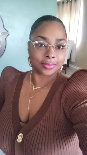 Customer photo review of Skinny V-Neck Knitted Cardigan