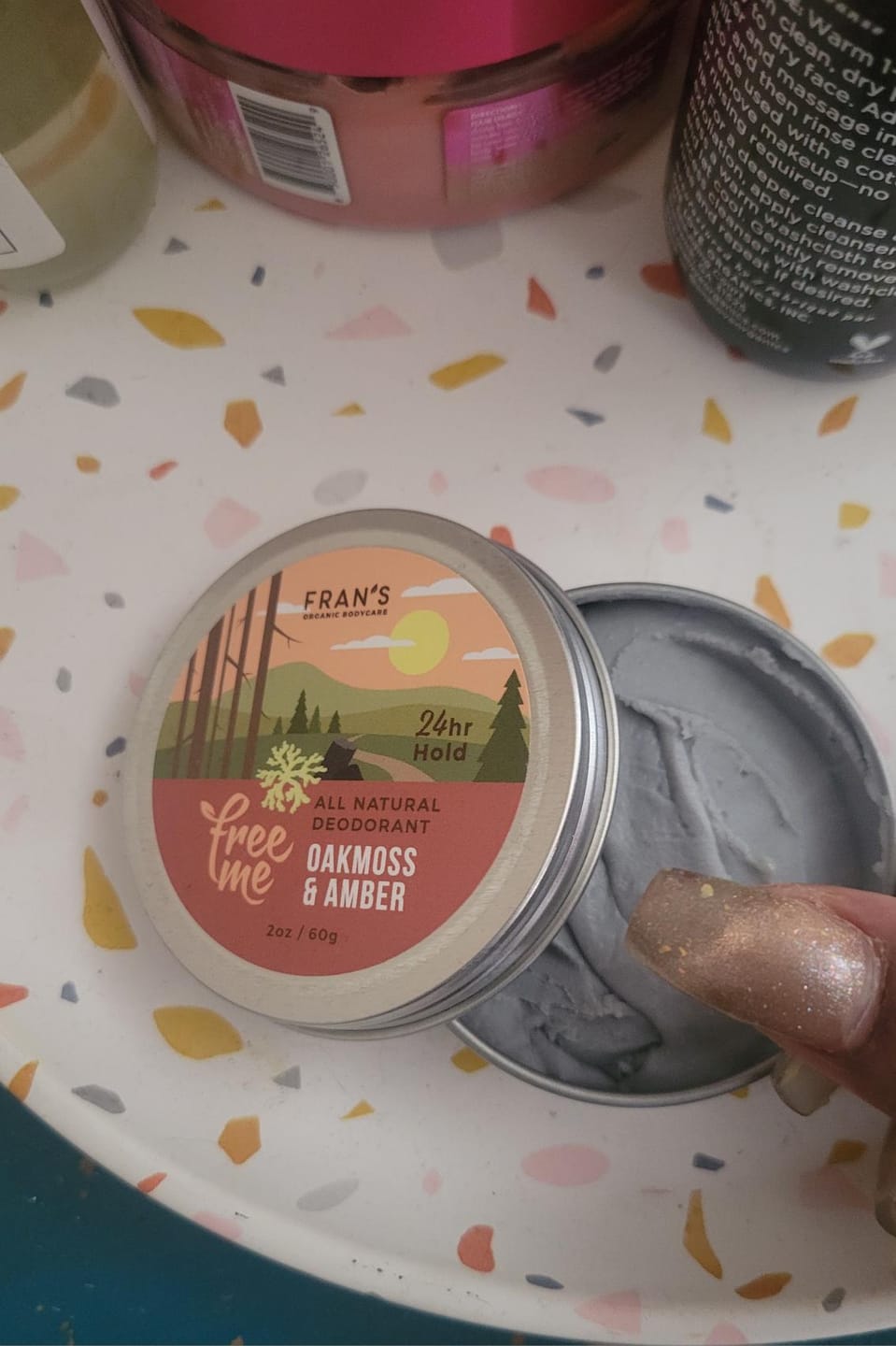 Customer photo review of FreeMe Deodorant Oakmoss & Amber