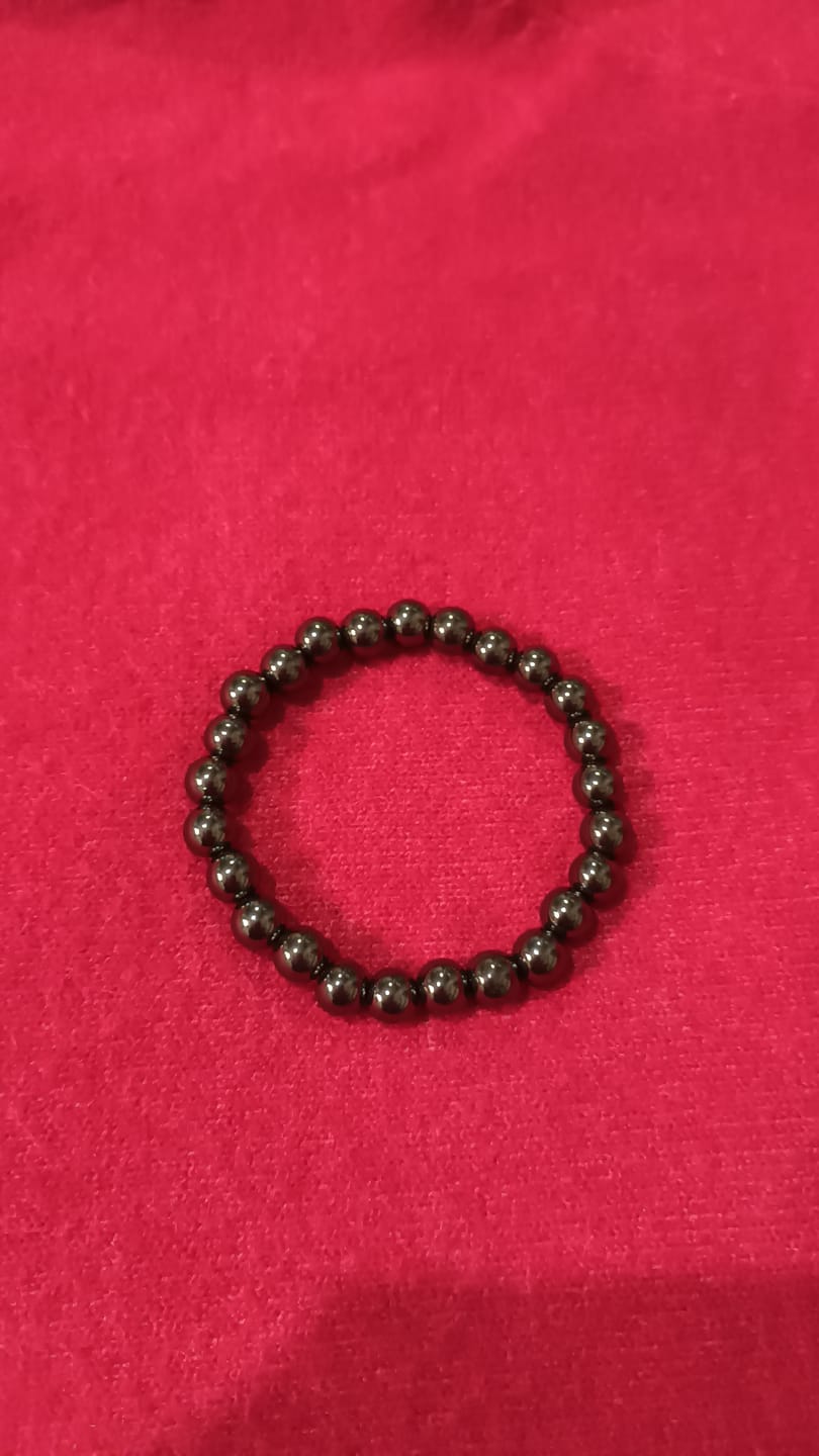 Customer photo review of Bracelet Hématite "Calme Interieur"