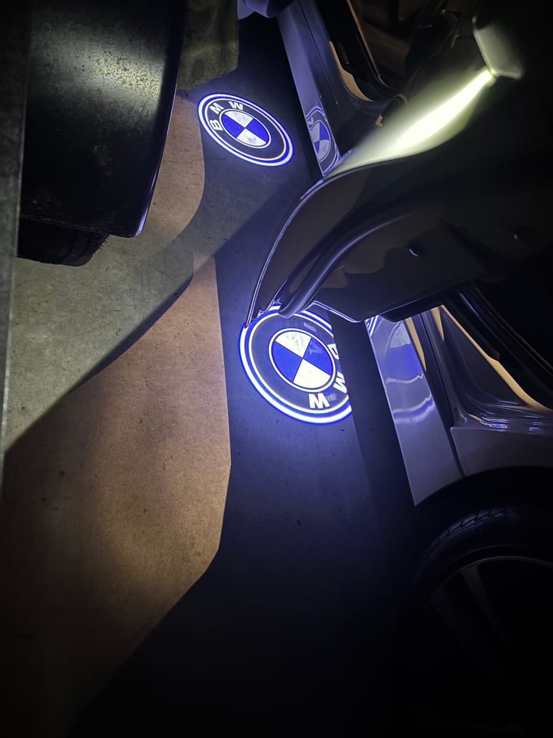 Customer photo review of BMW LED Car Door Welcome Logo Shadow Lights | G Chassis