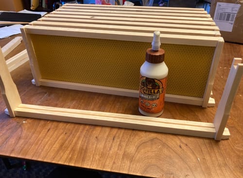 Customer photo review of MayBee Hives Unassemble 10 Frame Medium Super Bee Box Wax Coated Bee Hives Includes Wooden Frames , Waxed Foundations