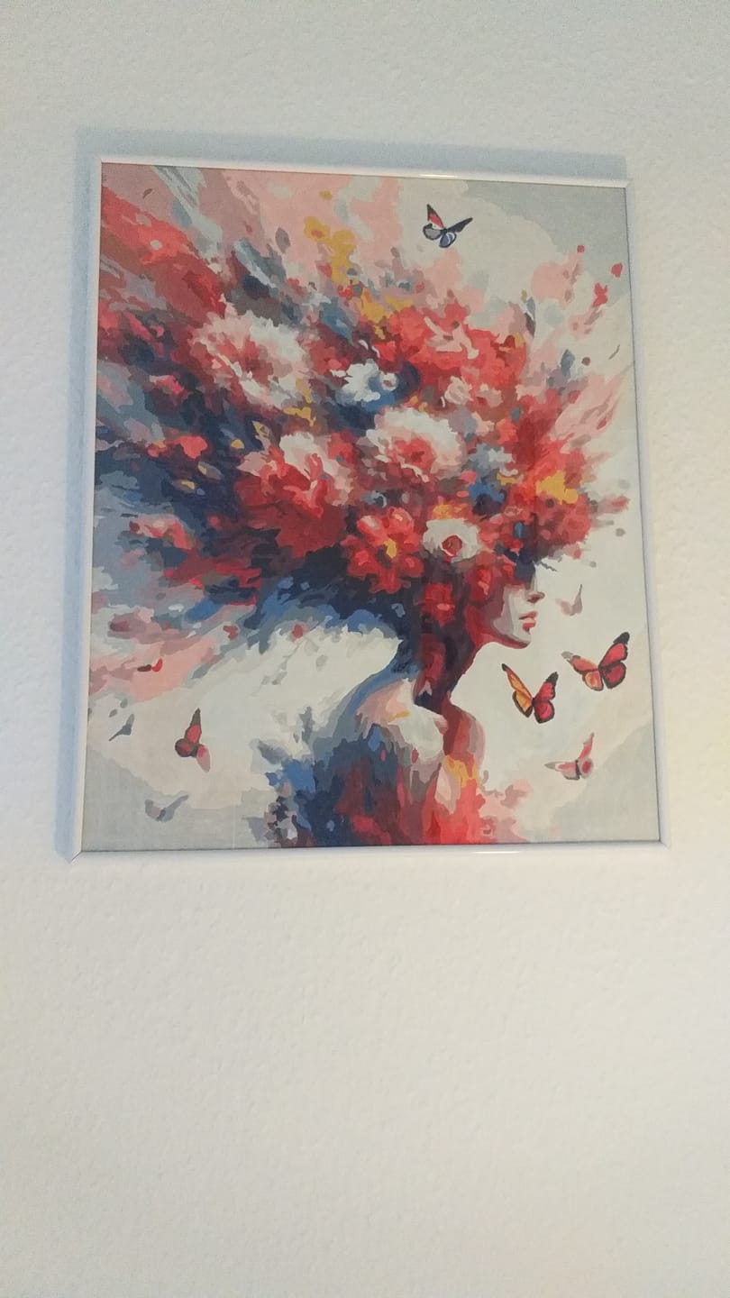 Customer photo review of Malen nach Zahlen - Frau mit Blumenhaar