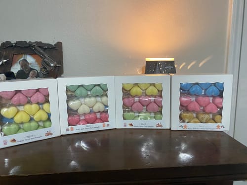 Customer photo review of Heart Wax Tart Small Sampler Boxes