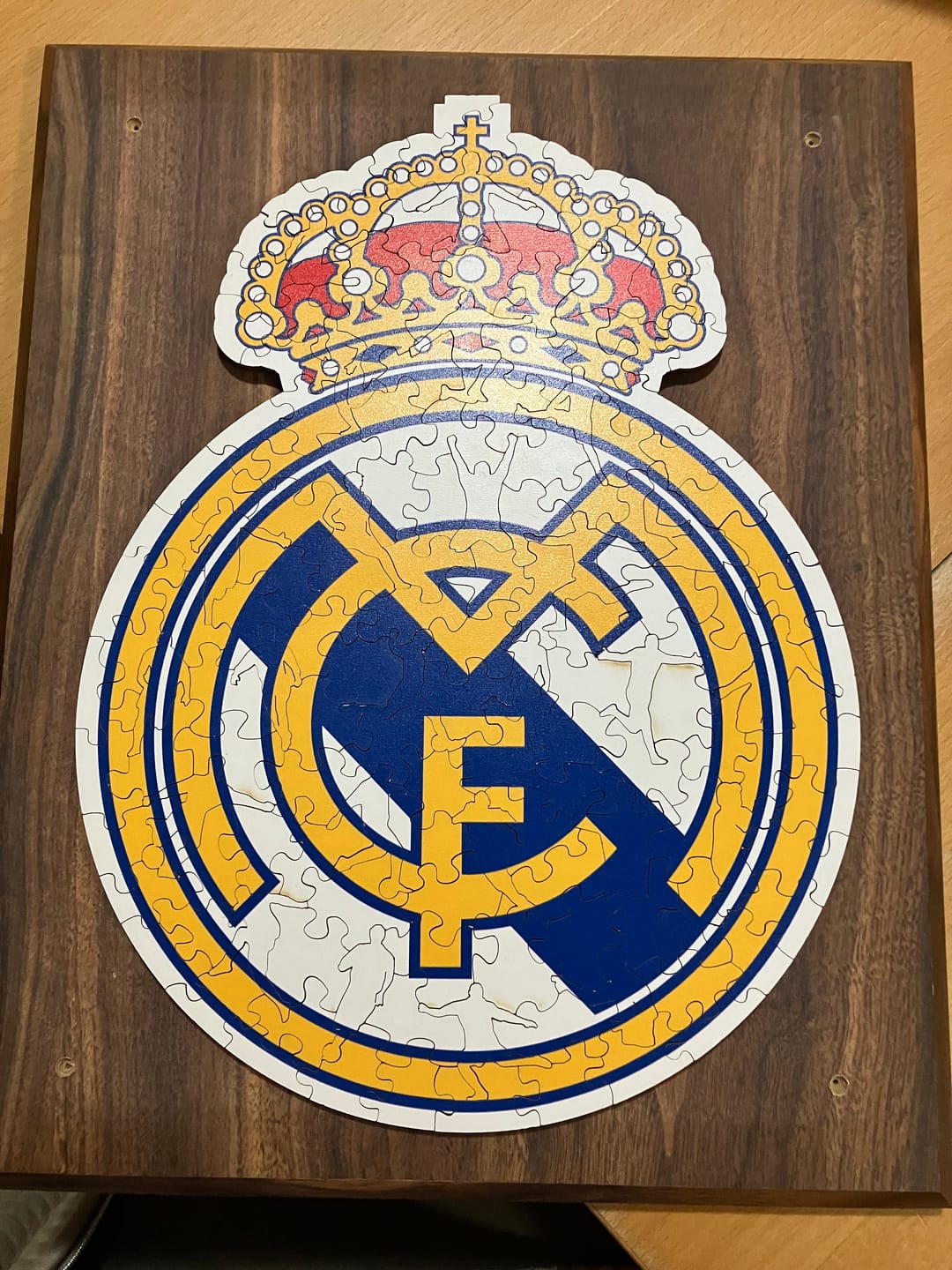 Customer photo review of Real Madrid CF® Logo - Wooden Puzzle