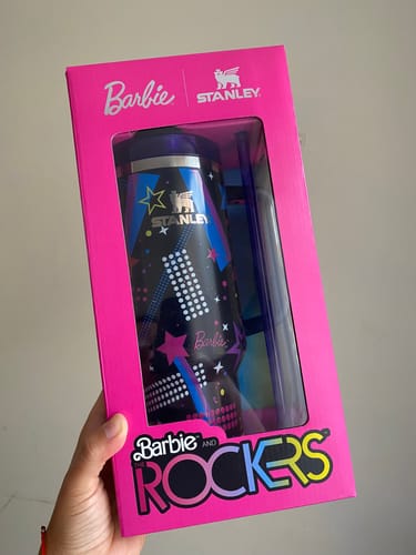 Customer photo review of Quencher H2.0 Barbie 90's Rocker | 1.18 lt