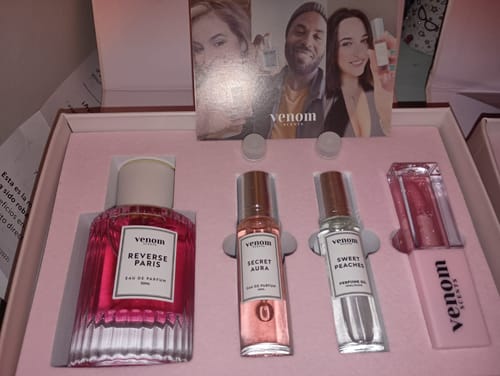 Customer photo review of Lip Gloss