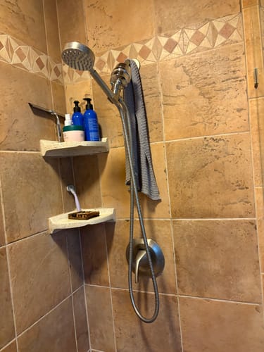 Customer photo review of 1-Spray Handheld Shower Head Set