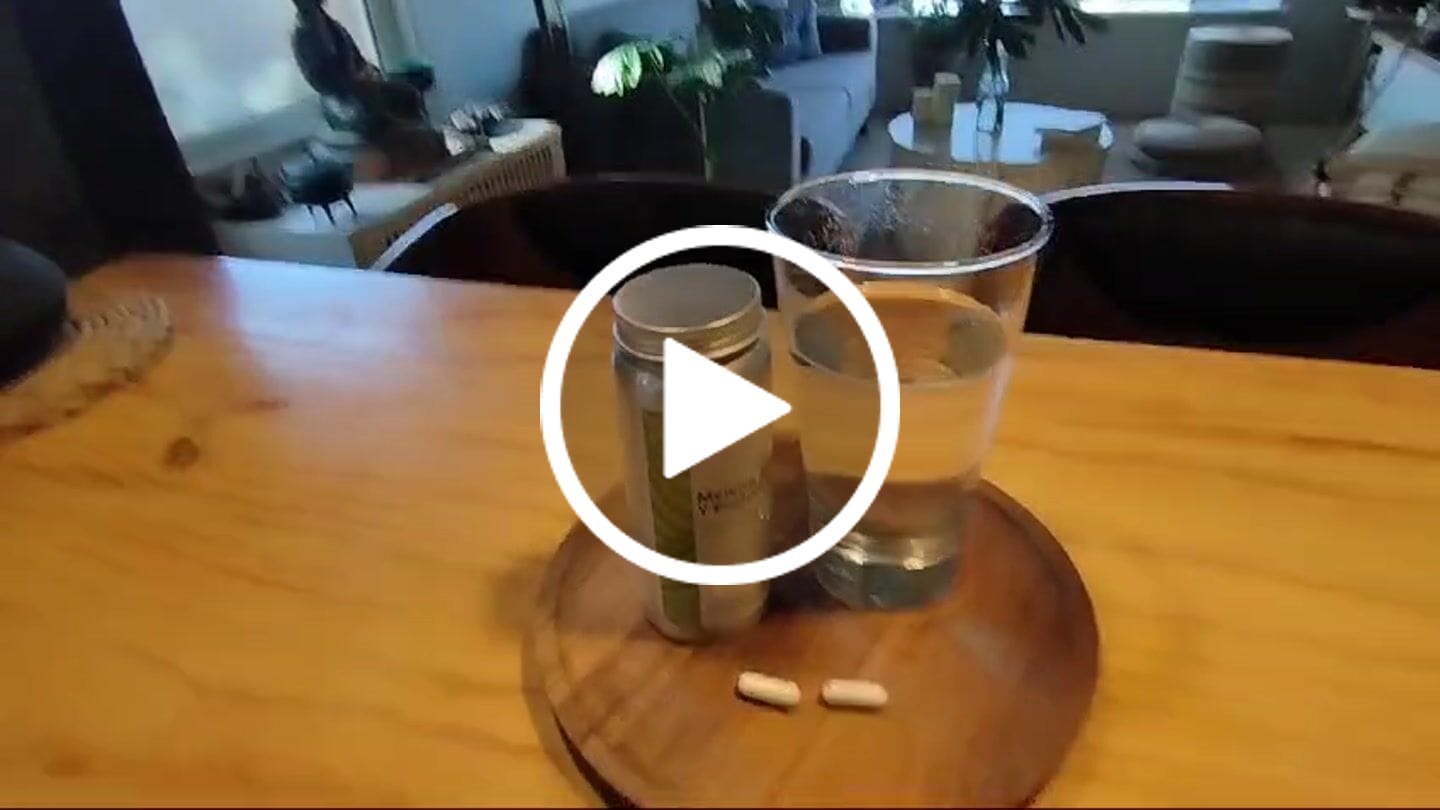 Customer video review of Melena de Leon + Probioticos 11 Cepas