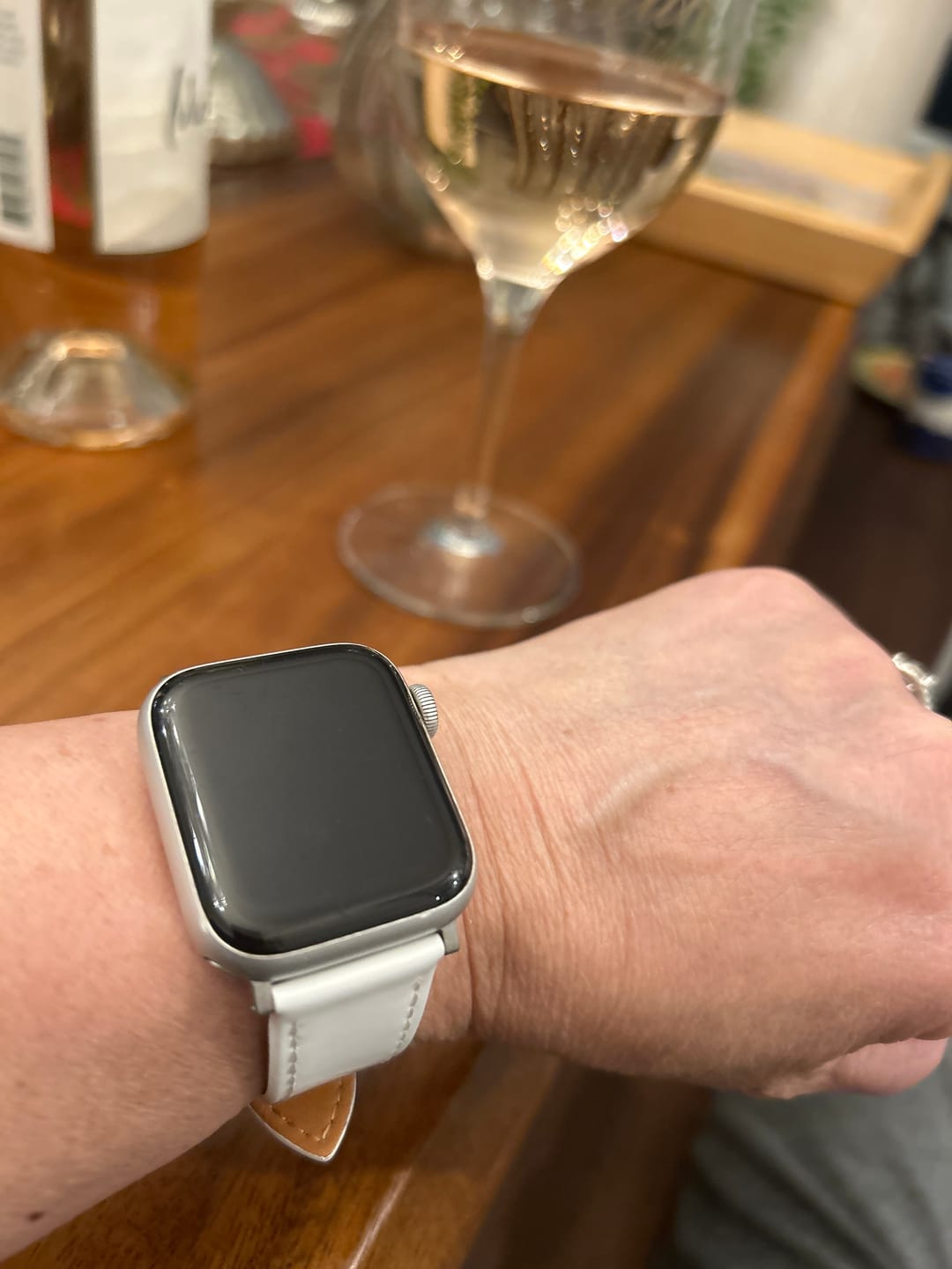 Customer photo review of NEW! White Patent Leather Band for the Apple Watch