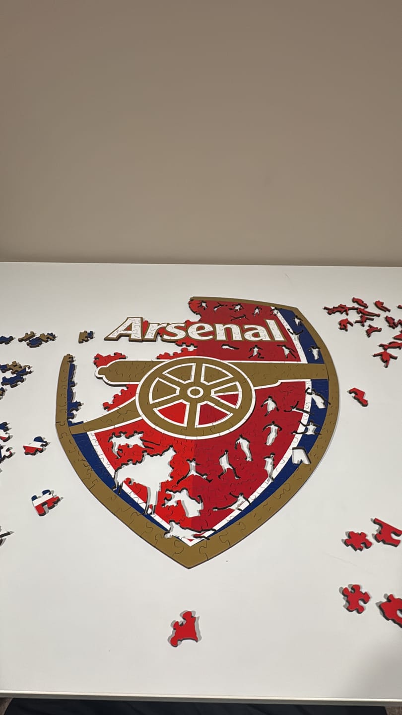 Customer photo review of Arsenal FC® Logo - Wooden Puzzle