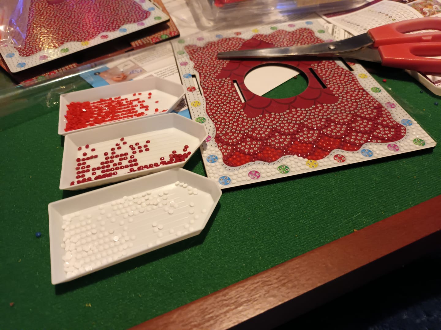 Customer photo review of "Gingerbread House" 3D Crystal Art LED Decoration