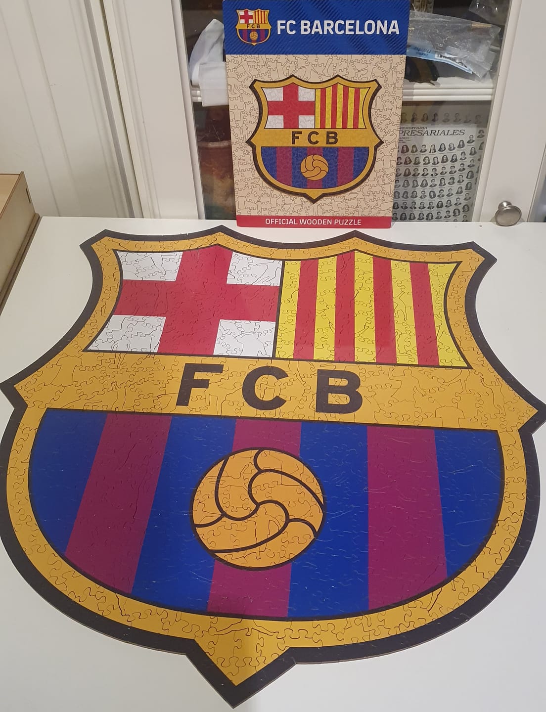 Customer photo review of FC Barcelona® Logo - Rompecabezas de Madera