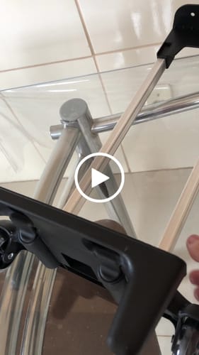 Customer video review of CARRINHO PARA MOCHILA DUAS HASTES 40CM PRETO