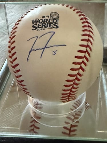 Customer photo review of Freddie Freeman Autograph Signing