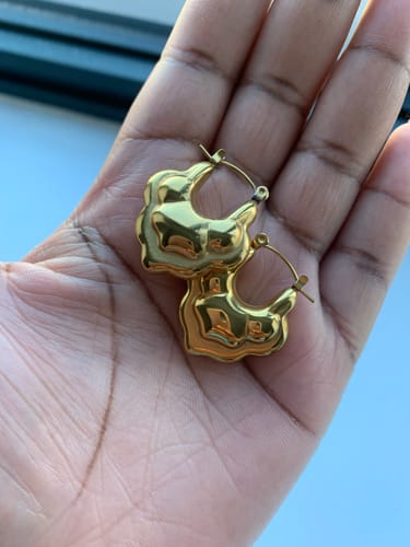 Customer photo review of SONNY earrings