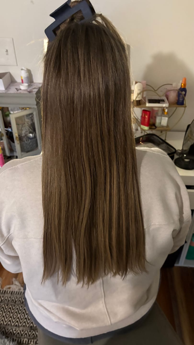 Customer photo review of Beige/Brown Straight Highlights DIY Hair Extensions Home Kit