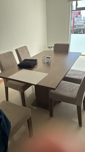 Customer photo review of Juego de Comedor Mesa Encimera de Madera 6 Sillas Marrón/Imperial Renata
