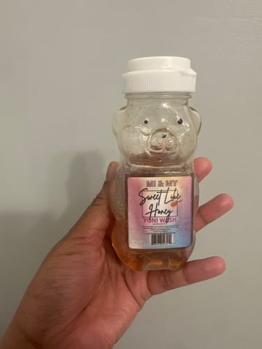 Customer photo review of Sweet Like Honey Yoni Wash