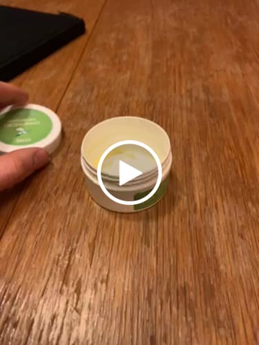 Customer video review of Deodorant Skog