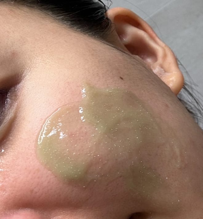 Customer photo review of Madeca Matcha Toning Peeling Gel 150ml
