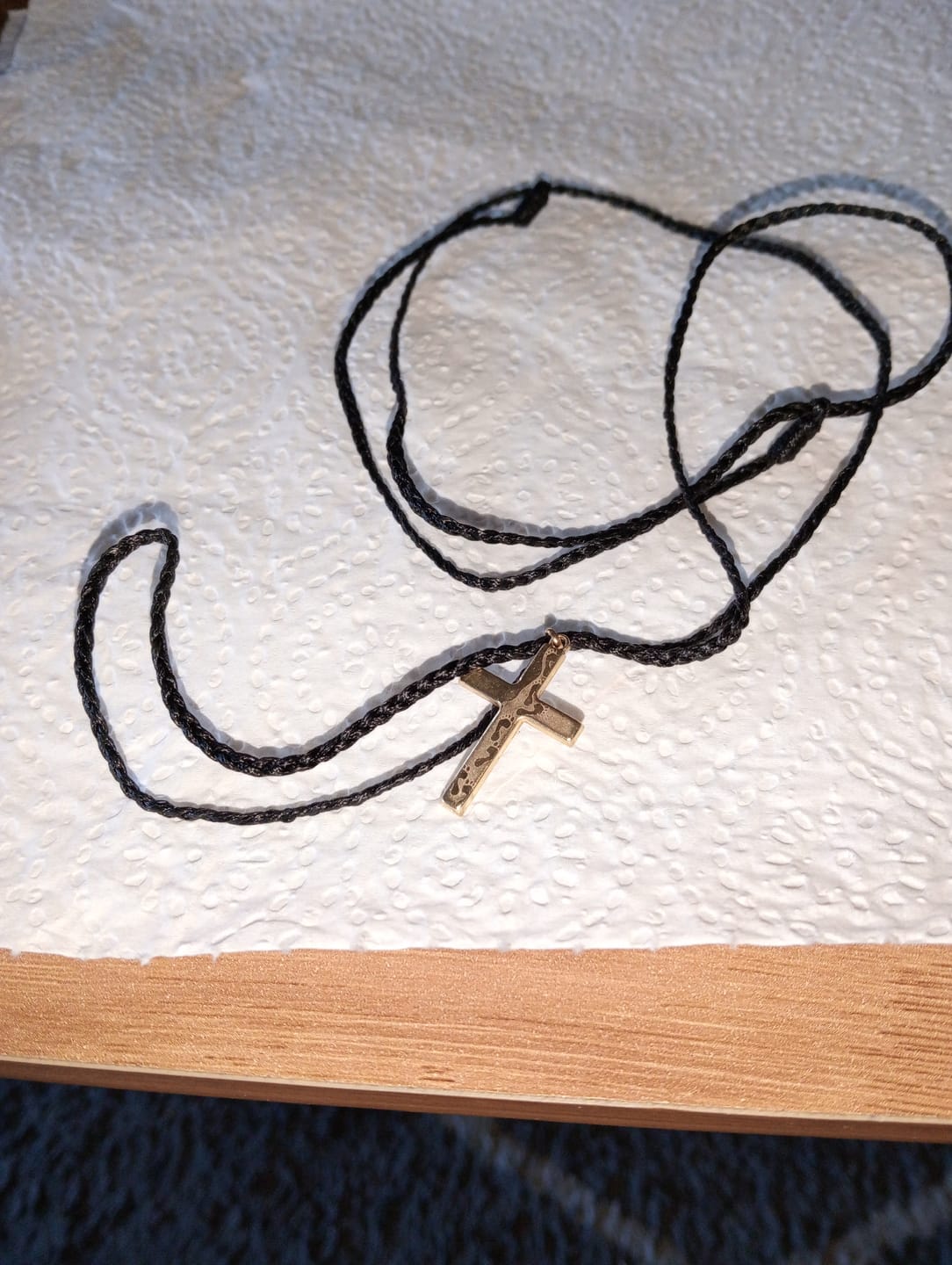 Customer photo review of NZ Waxed Cord with sliding knots