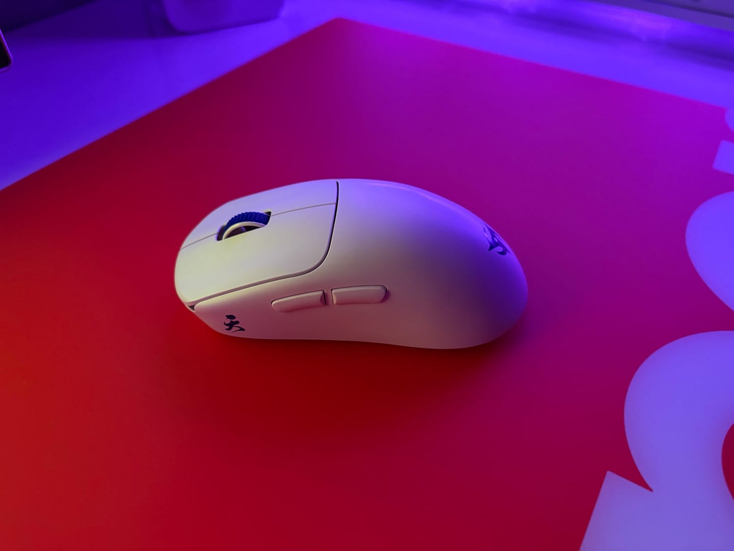Customer photo review of Ninjutso Ten Wireless Mouse