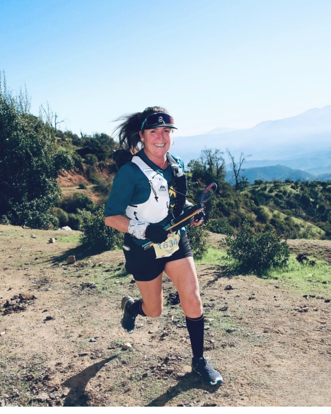 Customer photo review of Calcetin Runner de Compresion EVOLUTION Black + Experiencia runner + regalos