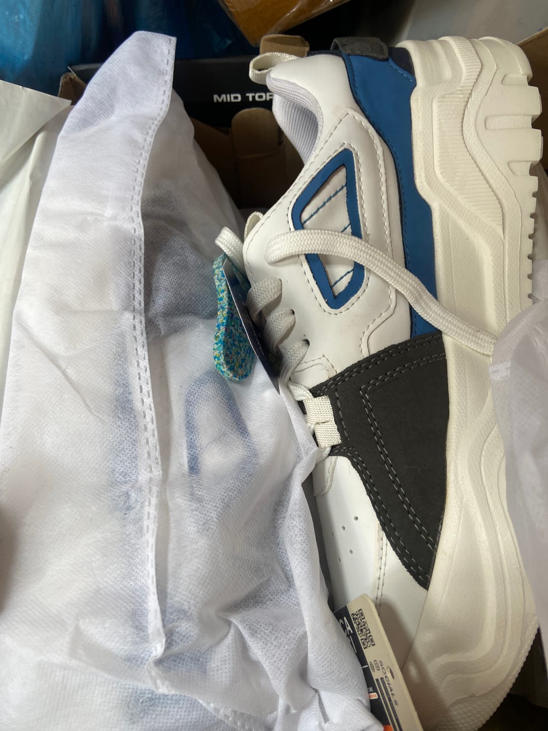 Customer photo review of Bacca Bucci EVOLVE - The Ultimate Low-Top Sneakers for Men
