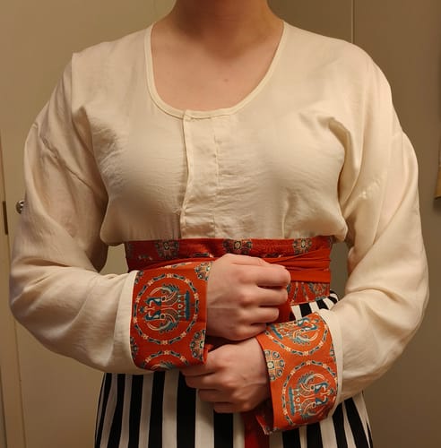 Customer photo review of Yan Fei 燕妃 Early Tang Tomb Mural Restoration Chuiling Shan