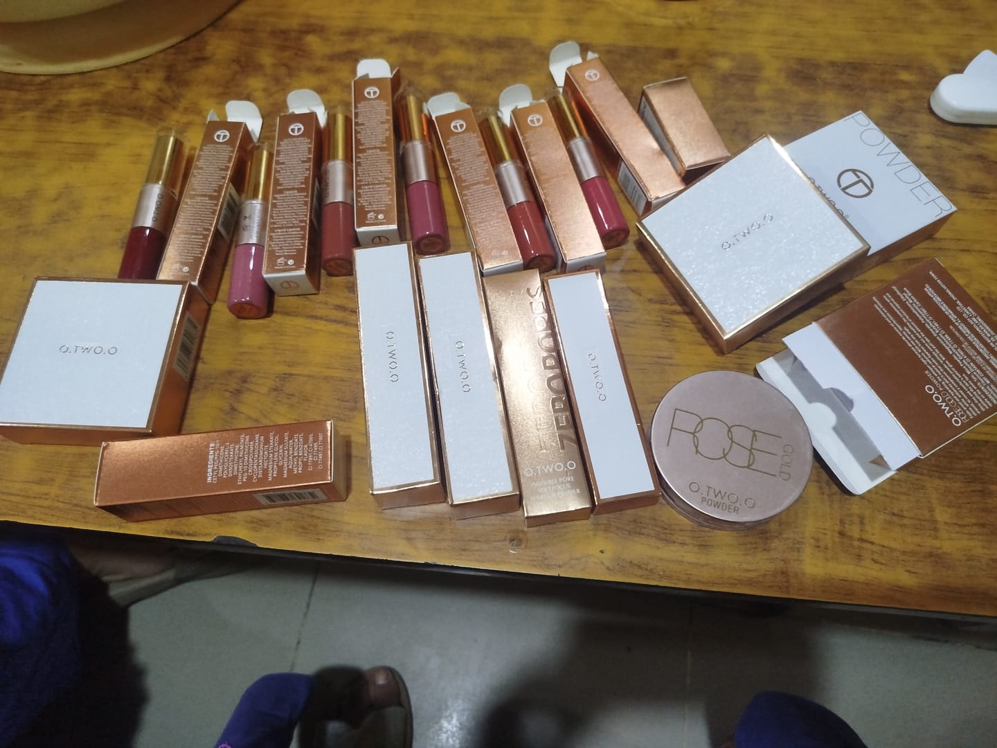 Customer photo review of O.TWO.O ROSE GOLD COMPACT POWDER