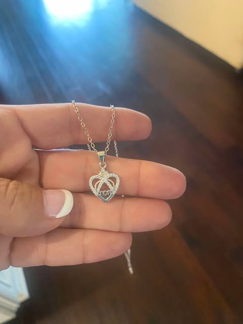 Customer photo review of Jenna 18k White Gold Plated Mom Heart Necklace with Simulated Diamond Crystals