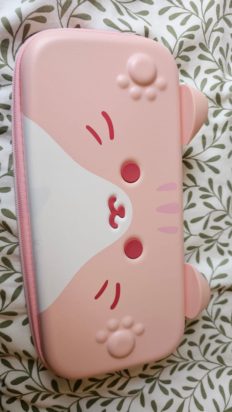 Customer photo review of GeekShare Cat Ears Carrying Case for Switch & OLED & Switch 2