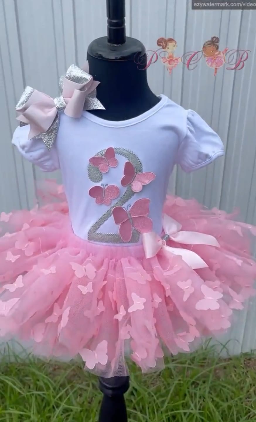 Customer photo review of Girl's Short Sleeve Shirts
