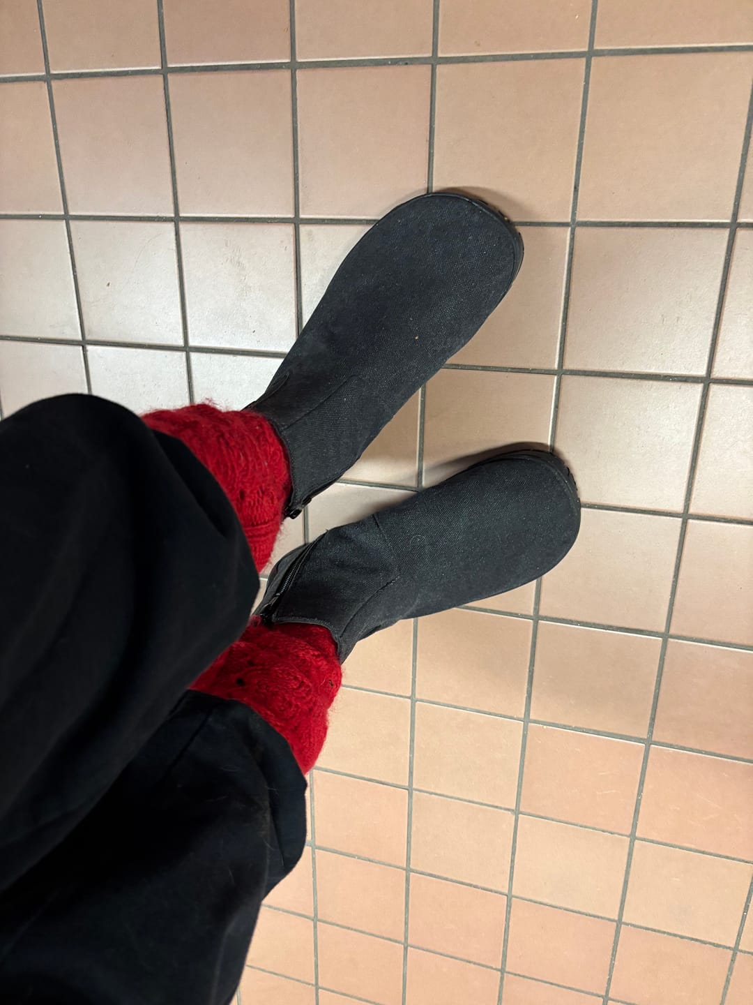 Customer photo review of Vaistoa Kajo -paljasjalkanilkkurit