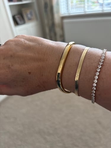 Customer photo review of Wave Bangle