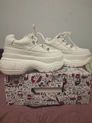 Customer photo review of Zapatilla Blanca Mujer 97249