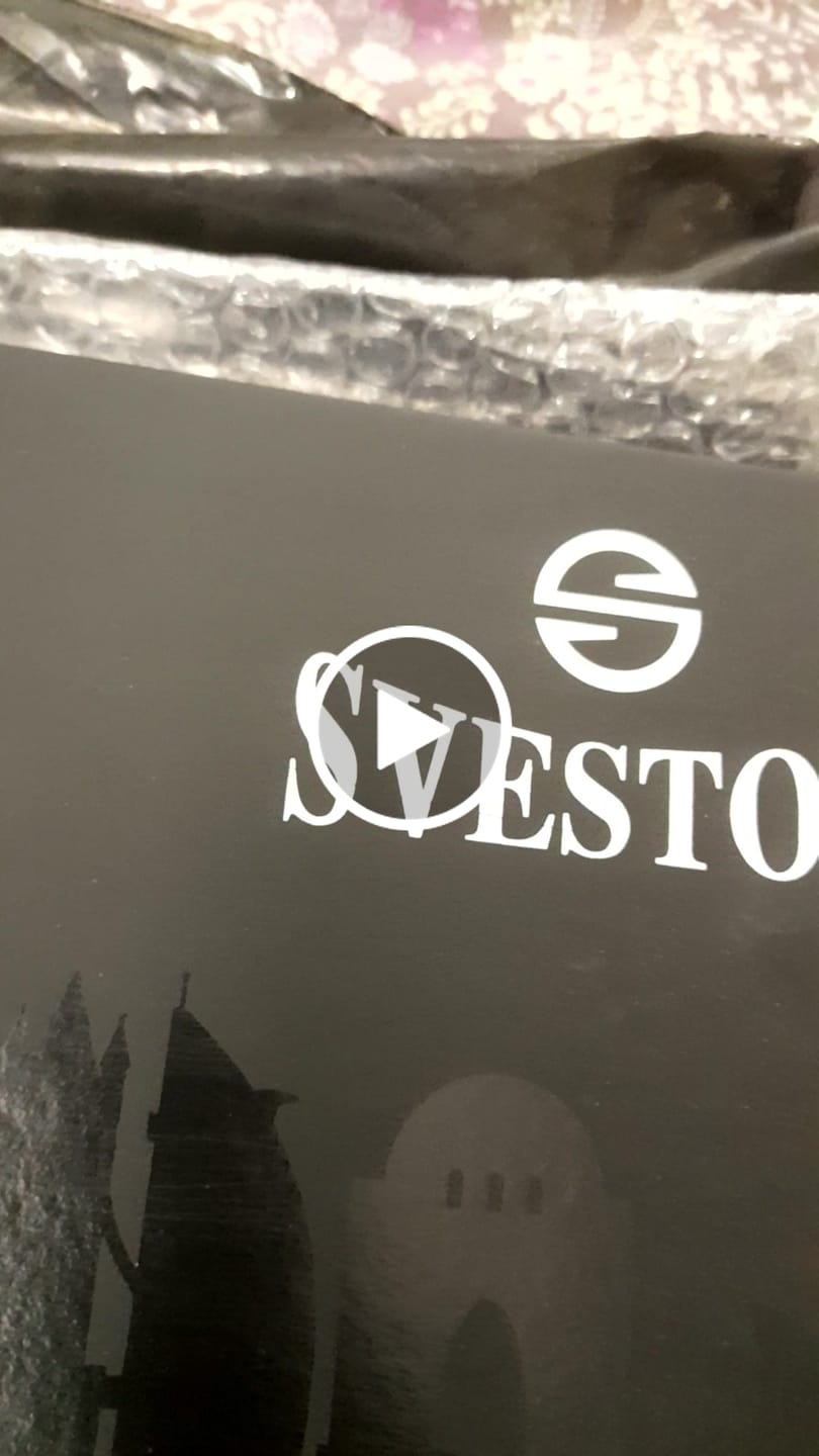 Customer video review of Bullston