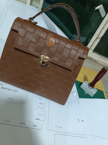 Customer photo review of BOTTEGA LUXO 1.5 FUNDO MANTA COR CACAU